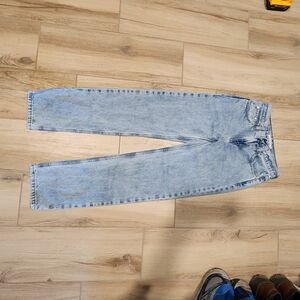 Levi's Women's Light Blue Straight Leg Jeans